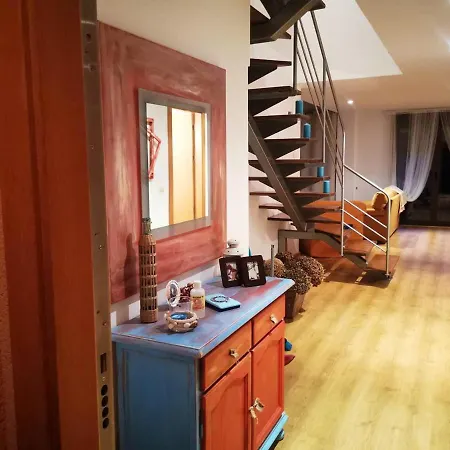 House With 3 Bedrooms In With Enclosed Garden And Wifi