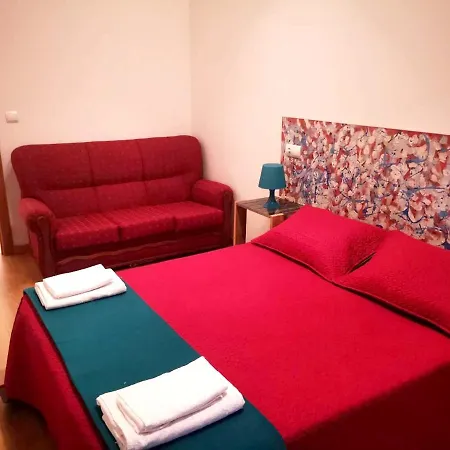 Semesterbostad House With 3 Bedrooms In With Enclosed Garden And Wifi *